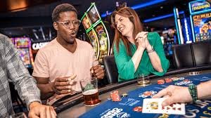Meja kartu Blackjack MH corla188 bernuansa cyan